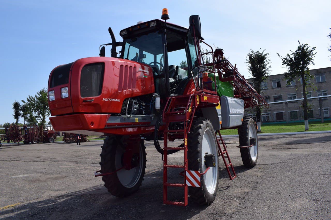 Опрыскиватель ОВС 4224 производства Лидагропроммаш выбирают за их точность, простоту и надежность.