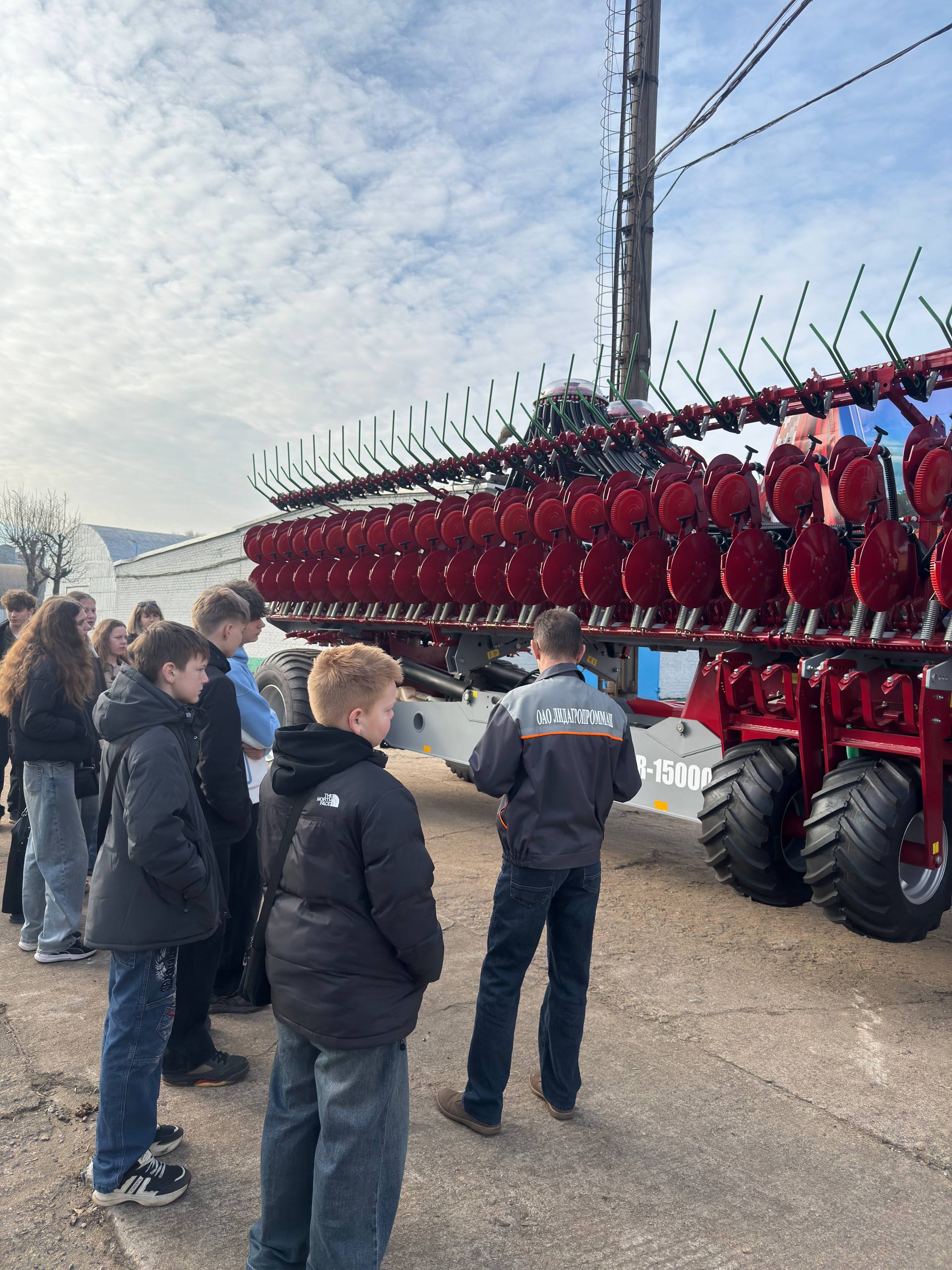 На время школьных каникул ОАО «Лидагропроммаш» распахнул свои двери для любознательных гостей!